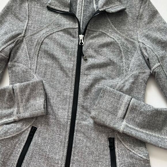 Lululemon Ghost Herringbone Gray White Jacket Size 6 - Picture 8 of 8